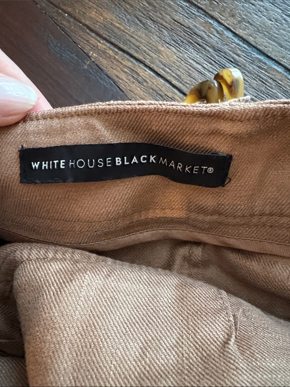 White House Black Market Tan Skort with Buckle Belt - Picture 4 of 5